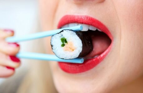 V ponuke japonskej stravy chýba exotické sushi, všetky produkty sú jednoduché a známe. 